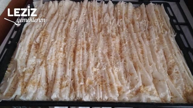 Çıtır Çıtır Peynirli Pileli Börek Tarifi