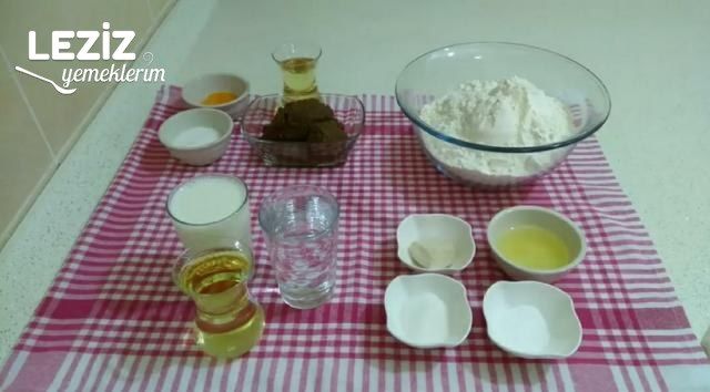 Tel Tel Ayrılan Haşhaşlı Çörek Tarifi