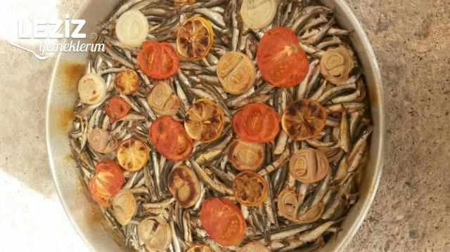 Izgara Tadında Fırında Hamsi