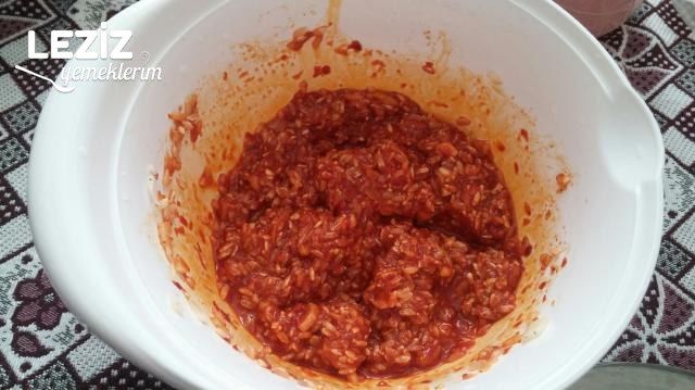 Yaprak Sarma (Kıymalı)