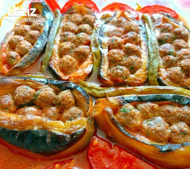 Nefis Köfteli Karnıyarık Tarifi