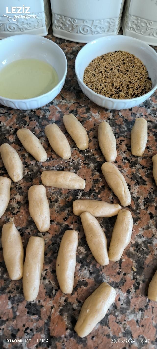 Bayatlamayan Tatlı Tuzlu Kurabiye