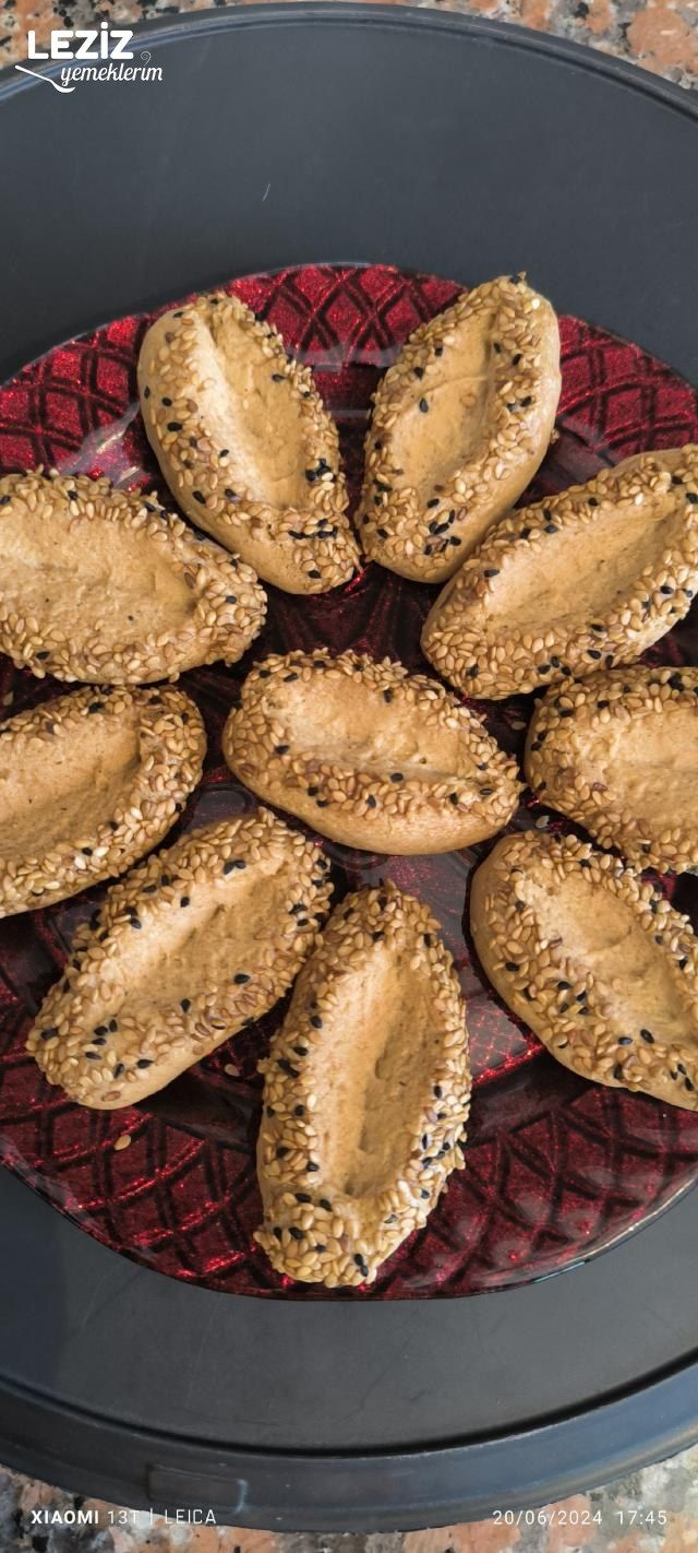 Bayatlamayan Tatlı Tuzlu Kurabiye