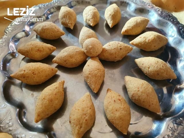 Urfalı'dan İçli Köfte Tarifi