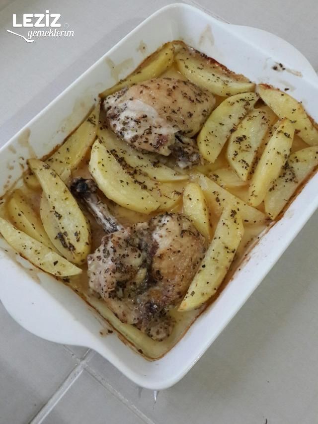 Fırında Mayonez Kekik Soslu Tavuk Pirzola