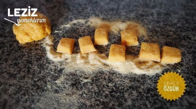 Balkabaklı İrmik Tatlısı