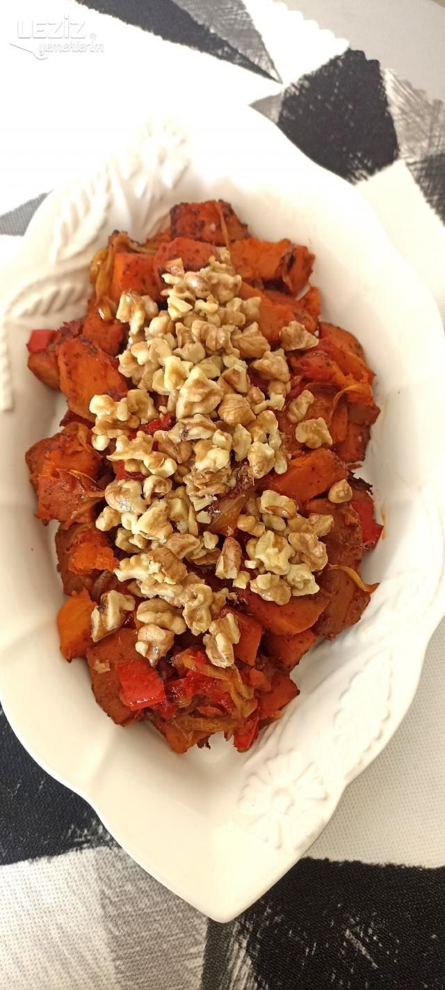 Sıcak Balkabağı Salatası