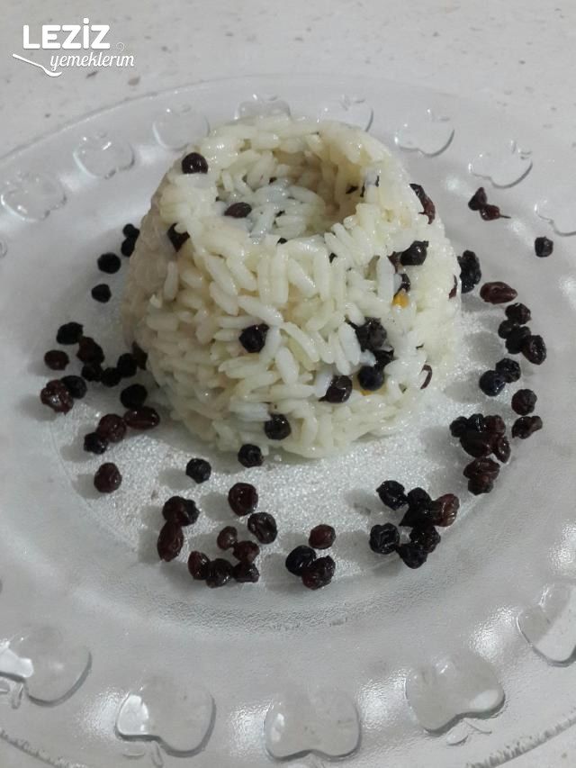 Kuş Üzümlü Pirinç Pilavı