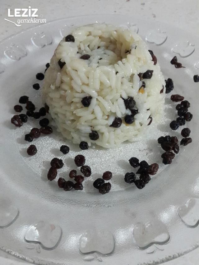 Kuş Üzümlü Pirinç Pilavı