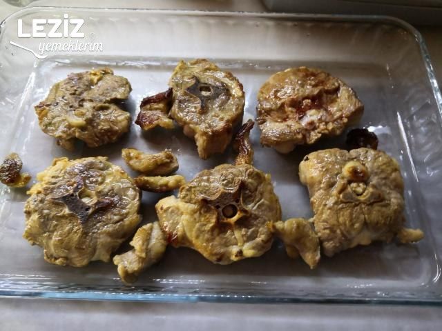 Fırında Kebap Tadında Nefis Kuzu Gerdan