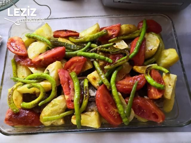 Fırında Kebap Tadında Nefis Kuzu Gerdan