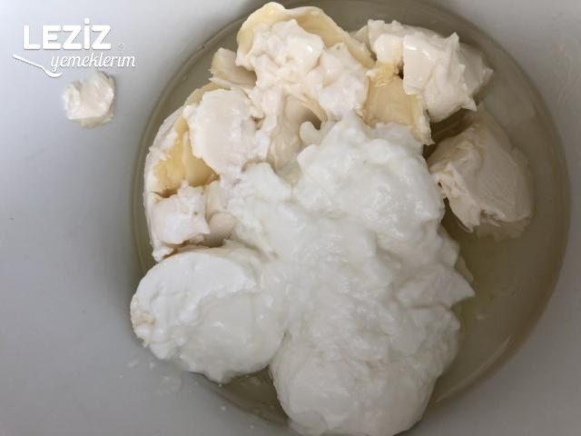 Dereotlu Peynirli Mini Poğaça