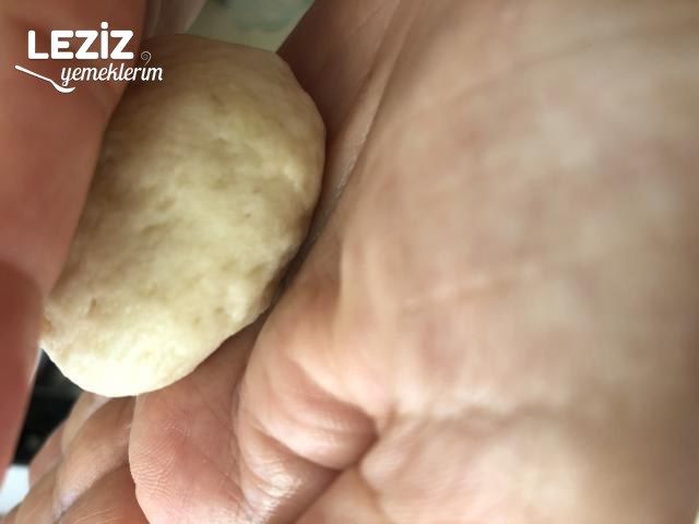 Dereotlu Peynirli Mini Poğaça