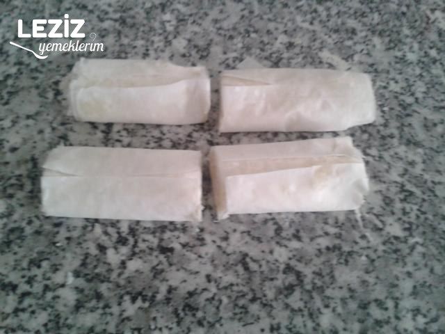 Baklava Yufkasından Börek (Çıtır Çıtır)