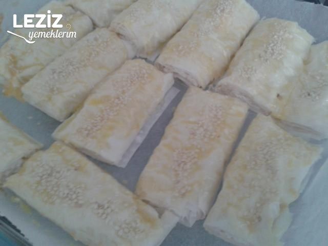 Baklava Yufkasından Börek (Çıtır Çıtır)