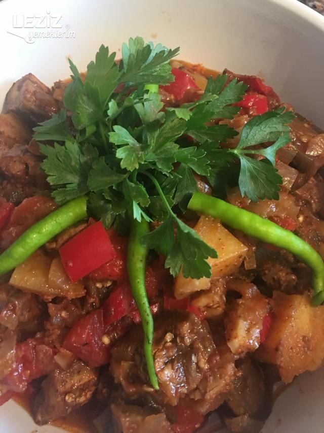 Fırında Sebzeli Et Yemeği