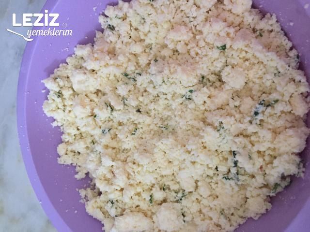 Anne Kokulu Dızmana