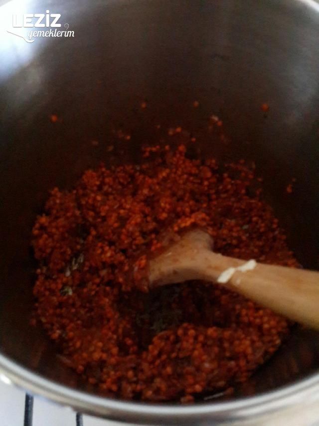 Lokanta Usulü Mercimek Çorbası Nasıl Yapılır