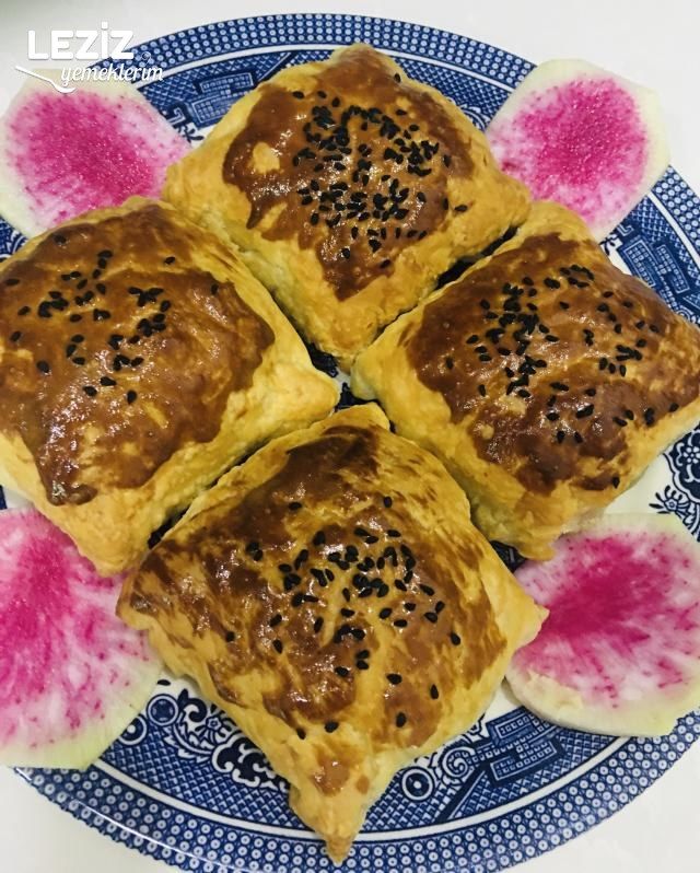 Nefis Talaş Böreği Tarifi