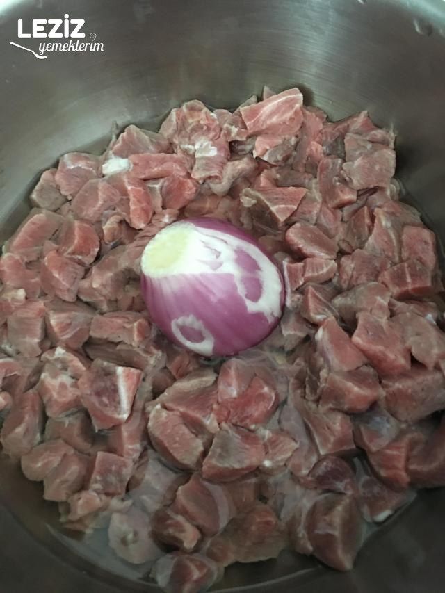 Nefis Talaş Böreği Tarifi