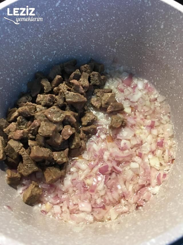 Nefis Talaş Böreği Tarifi