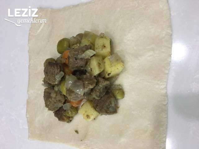 Nefis Talaş Böreği Tarifi