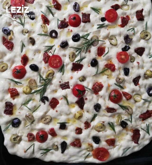 Focaccia (İtalyan Pidesi)