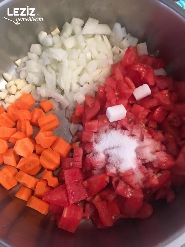 Zeytinyağlı Barbunyalı Taze Fasülye