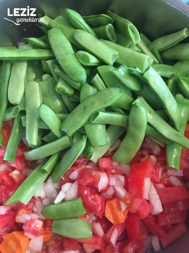 Zeytinyağlı Barbunyalı Taze Fasülye