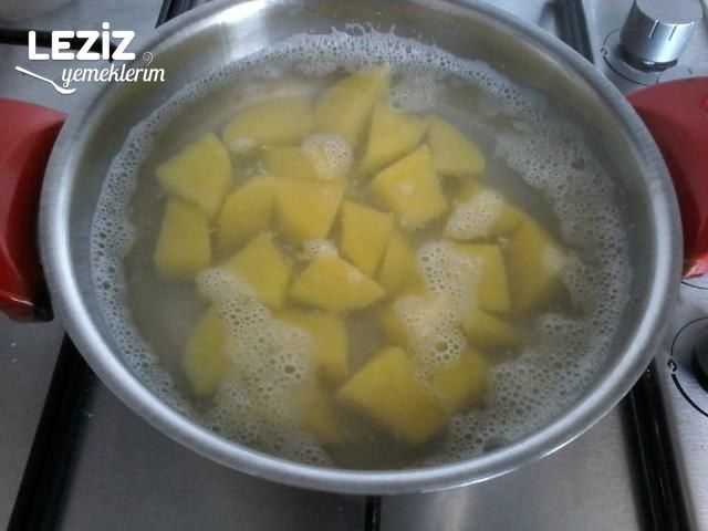 Patates Püresi Tarifi (Tüm Detayları İle)
