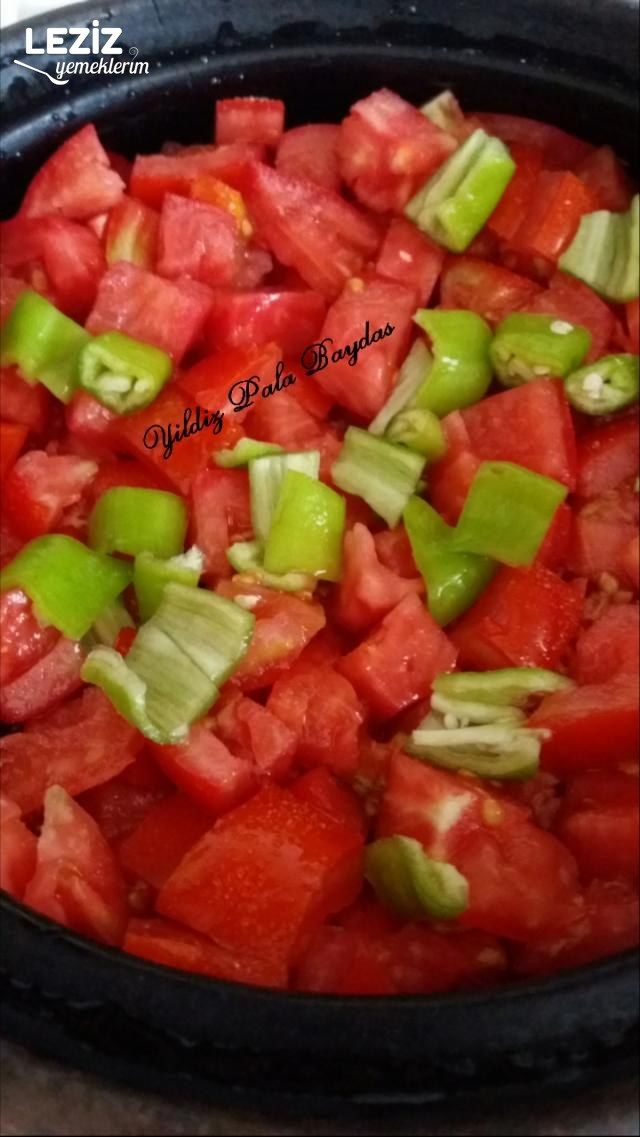 Güveçte Taze Fasulye