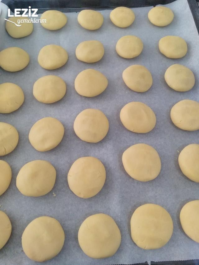 Cevizli Leziz Kurabiye