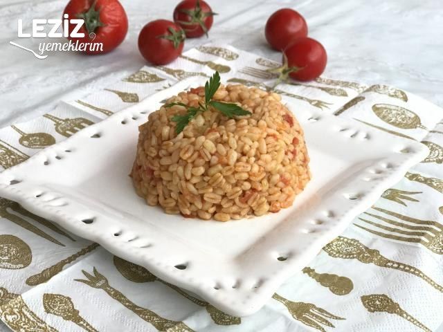 Domatesli Bulgur Pilavı Yapımı
