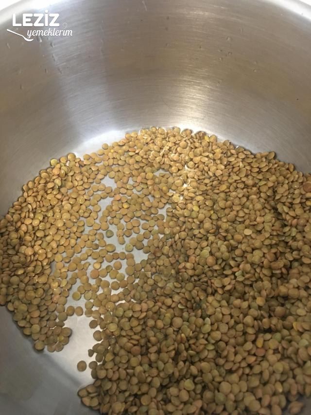 Karaşimşek (Yeşil Mercimek) Yemeği