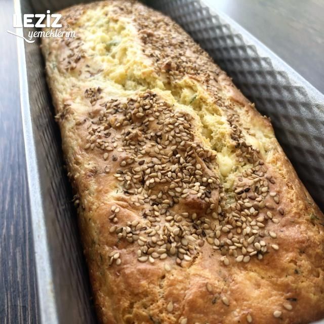 Susamlı Peynirli Kek