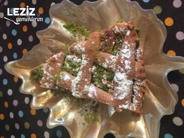 Şeftali Ve Elmalı Pay