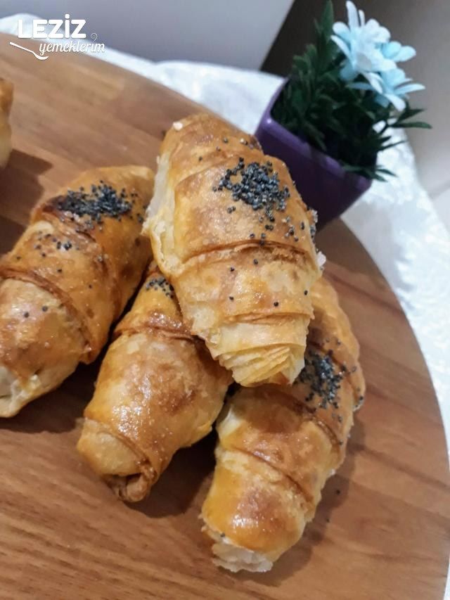 Sodayla Pişen Katmer Börek