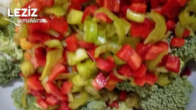 Dedenin Bol Sebzeli Fırın Kebabı