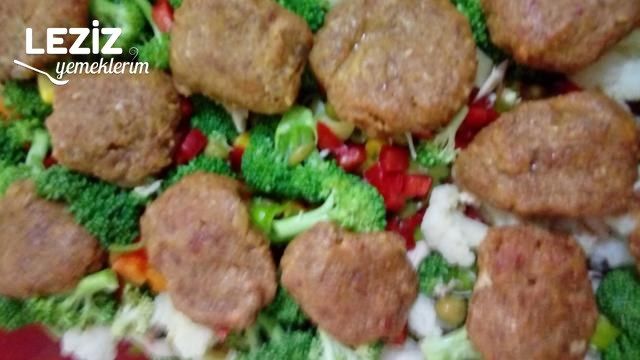 Dedenin Bol Sebzeli Fırın Kebabı