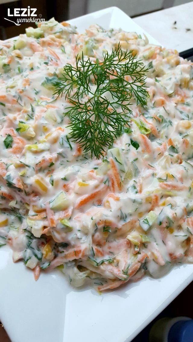 Pratik Mayonezli Renkli Salata