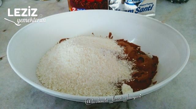 Sürprizli Tatlım (Bisküvi Mantolu)