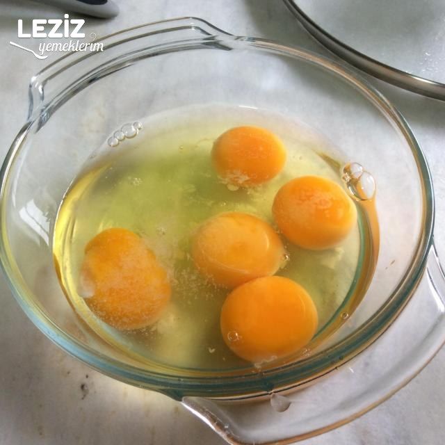 Yumurtalı Fasulye Kavurması