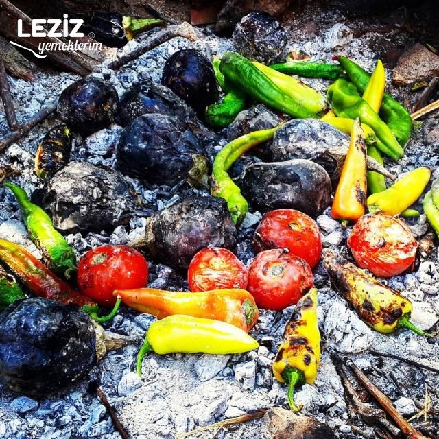 Köz  Patlıcan Salatası