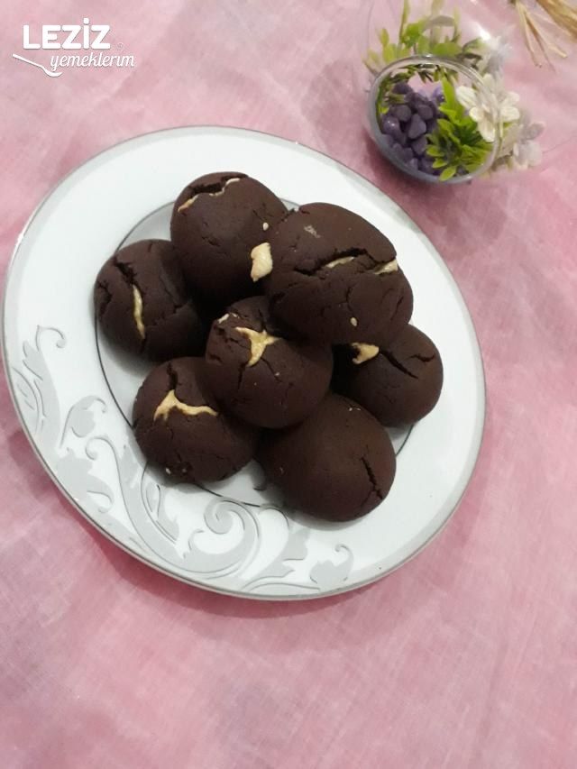 Helva Dolgulu Enfes Kurabiye