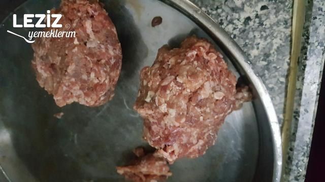 Şanlıurfa Usülü Çok Pratik Tepsi Kebabı