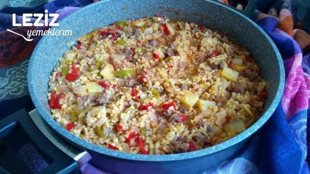 Etli Bulgur Pilavı Yapımı