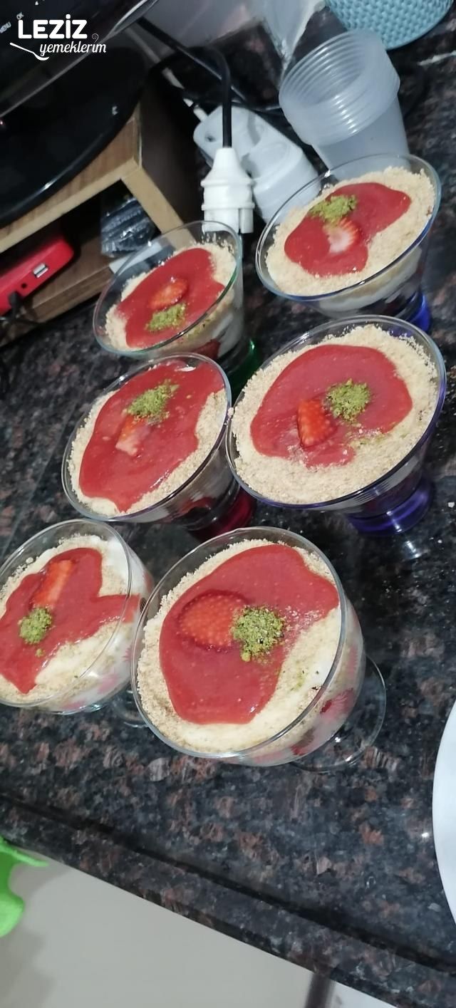 Çilekli Magnolia (Püf Noktalarıyla)