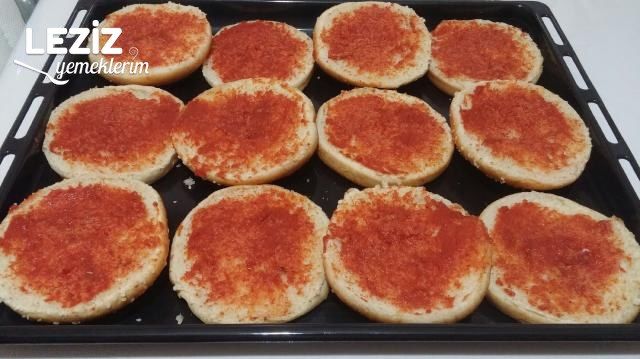 Hamburger Ekmeği Pizzası (Daha Yumusak Ve Daha Doyurucu)