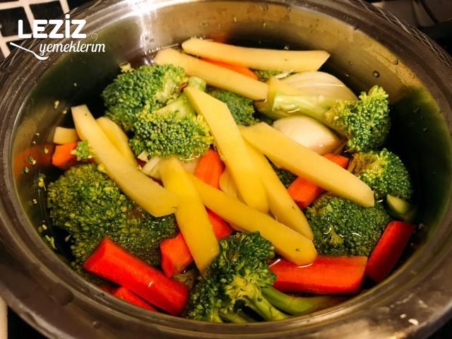 Leziz Brokoli Çorbası