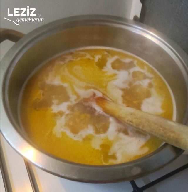 Sebzeli Mercimek Çorbası Yapılışı